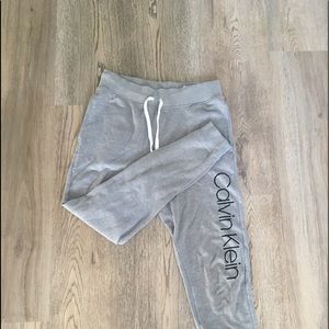 grey calvin klein sweatpants